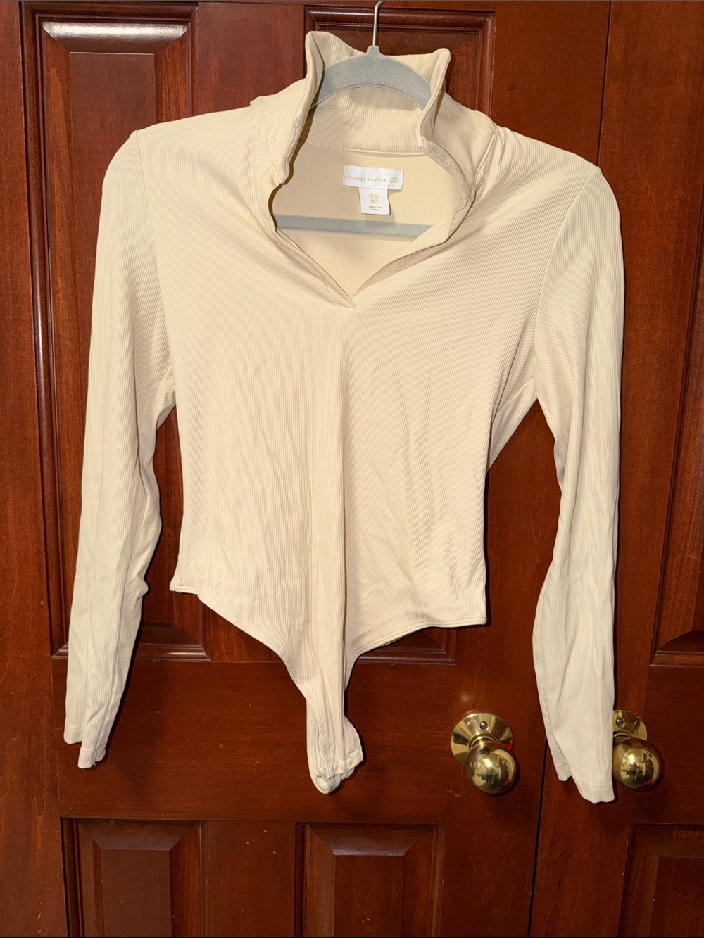 House of Harlow 1960 Ribbed Bodysuit Long Sleeve V-Neck Collar Cream Size S